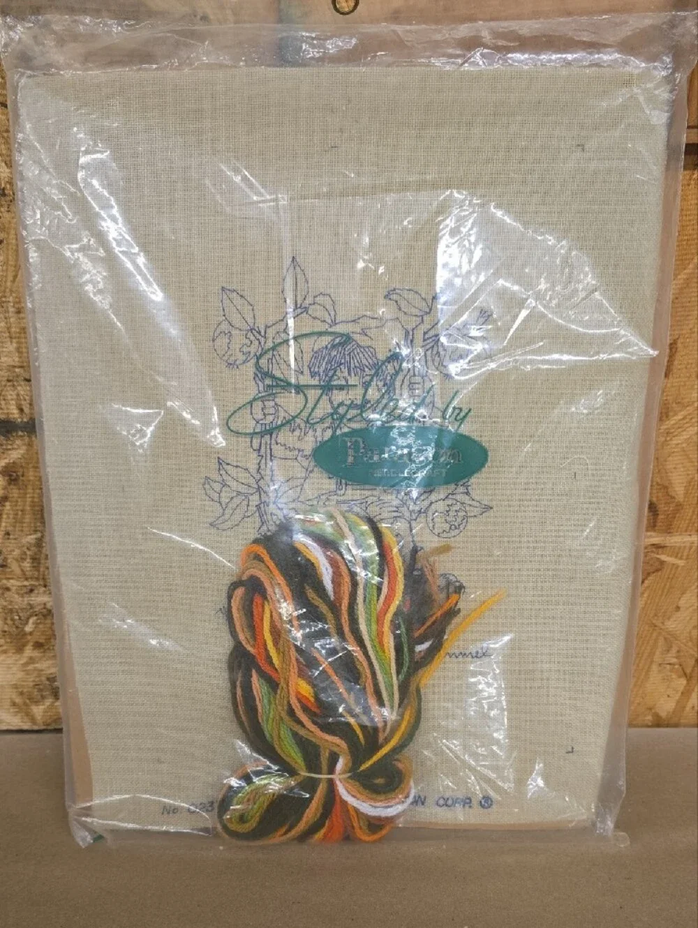 PARAGON Orange Hummel Stitchery Kit with Oval Child Designs